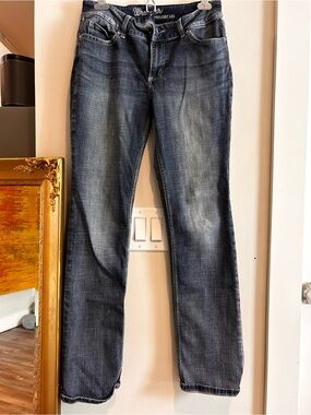 Wrangler Straight Leg Jeans Women’s 9x34 Medium Wash